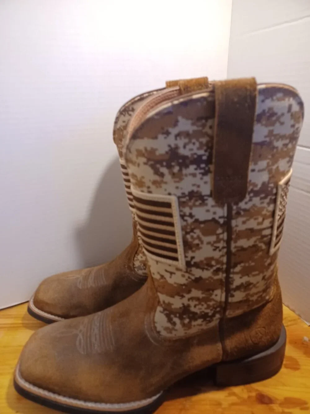 Ariat Men's Patriot Western Boots Size 8EE